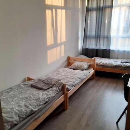 Hostel Polnocna 61 ソスノヴィエツ エクステリア 写真