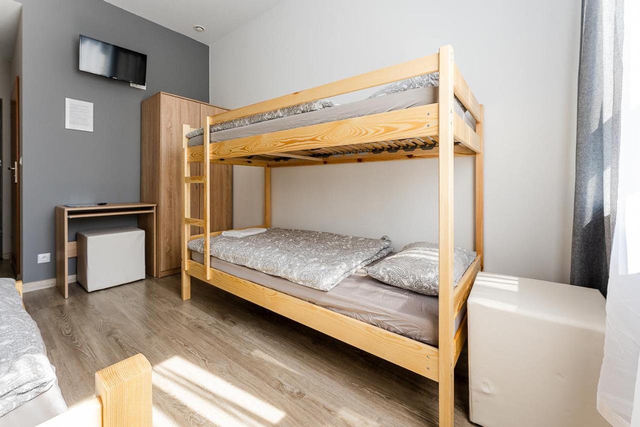 Hostel Polnocna 61 ソスノヴィエツ エクステリア 写真