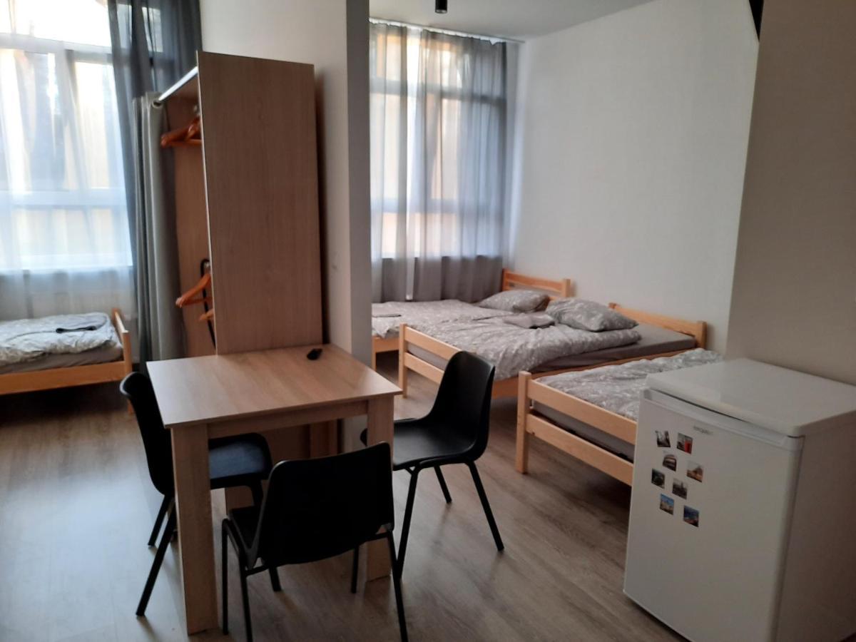 Hostel Polnocna 61 ソスノヴィエツ エクステリア 写真